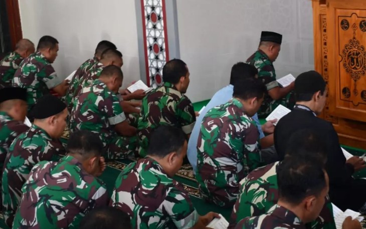 Doa bersama prajurit Korem 081/DSJ