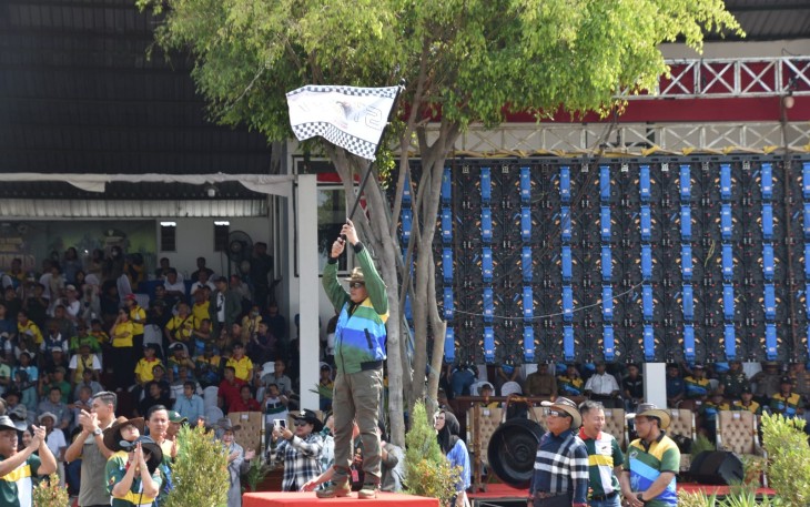 Panglima TNI Gelar Piala Pacuan Kuda Kali Pertama 