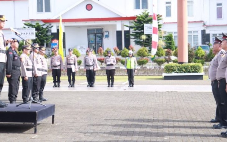 Kapolres Tapanuli Selatan Pimpin Kenaikan Pangkat Puluhan Personel 