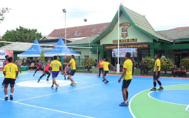 Lomba voli meriahkan HUT ke-65 Kodam Vl Mlw di Kodim 1001/HSU-BLG, Rabu (5/7)