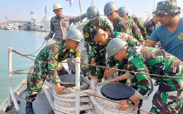Lattek Pemeliharaan Kapal Perang, Jum'at (7/7)