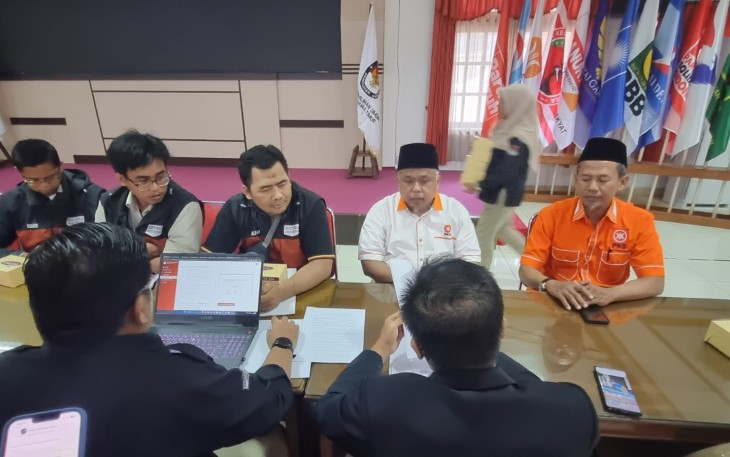 Ketua PKS Jatim Minta Bacaleg Terus Melayani Rakyat 