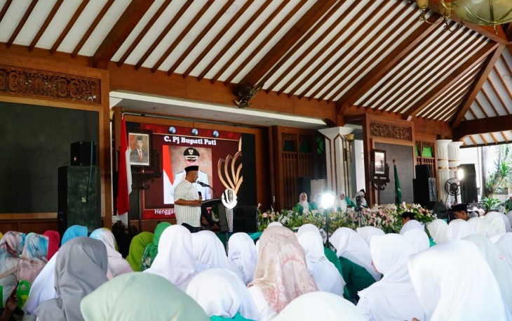 Harlah Fatayat NU di Pendopo Kabupaten Pati 