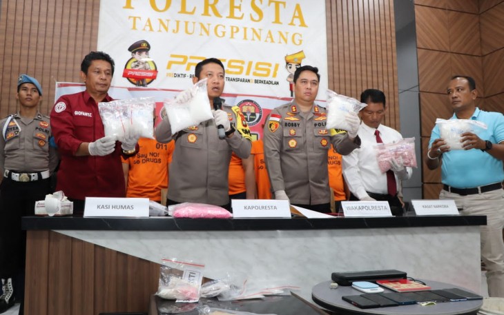 Kapolresta Tanjungpinang Kombes Pol H Ompusunggu saat memberikan keterangan pers, Rabu (12/7)