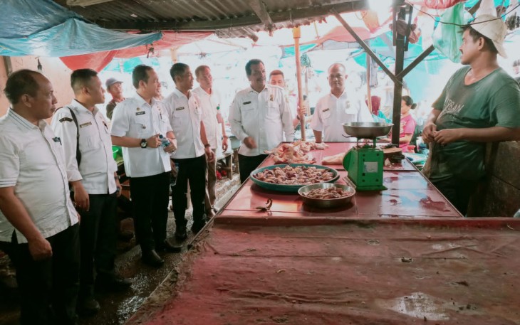 Sosialisasi ke pedagang PUD Pasar Medan, Rabu (12/7)