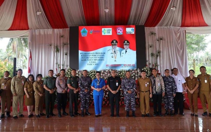 Danlanudal Manado Letkol Laut (P) Tatang Yanuar Ristanto bersama forkopimda  