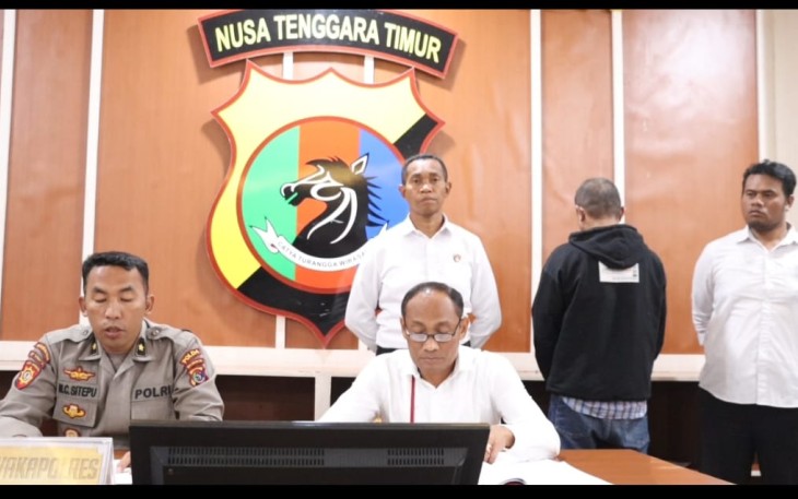 Press Release Polres Ngada Terkait Pelimpahan Tersangka dan Barang Bukti Kasus Dynamite Fishing ke Kejaksaan Negeri Ngada, Bertempat diruang Vicon Wicaksana Laghawa Polres Ngada, Senin 24 Juli 2023