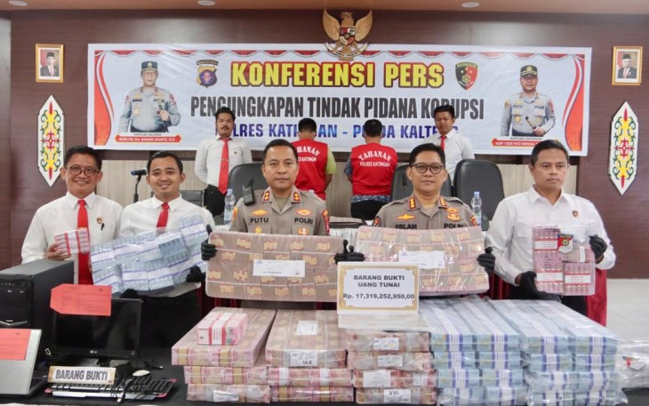 Kapolres Katingan AKBP I Gede Putu Widiyana saat konferensi pers, Selasa (8/8)
