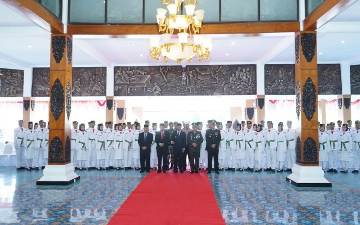 Pengukuhan Anggota Paskibraka Kabupaten Pacitan, Selasa (15/8)