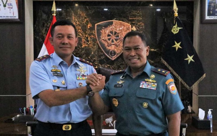 Pangkoopsud I Marsda TNI Bambang Gunarto bersama Pangkoarmada I Laksda TNI Achmad Wibisono di Jakarta, Rabu (30/8)