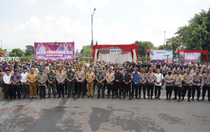 Latihan Sispamkota di Banyumas