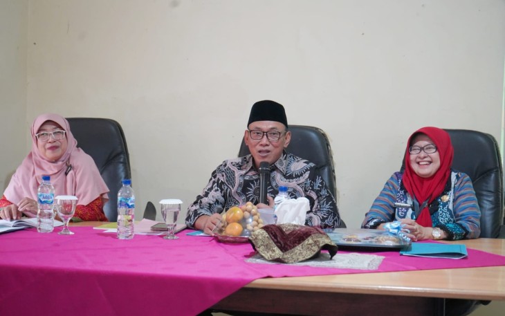 Wali Kota Helldy memberi Arahan, Kegiatan Program DKPP dan Bimbingan Teknis Kader Pangan B2SA Untuk Turunkan Stunting, Jum'at (6/10)