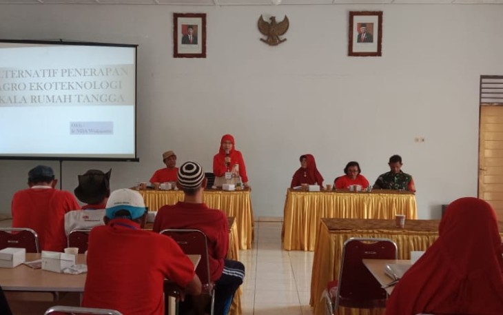 Sekolah lansia Senja Berseri Desa Winong Pati Jateng