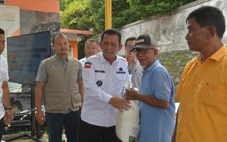 Penyerahan Bantuan 