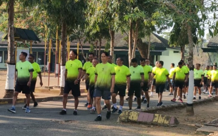 Lari pagi prajurit Kodim 0801/Pacitan