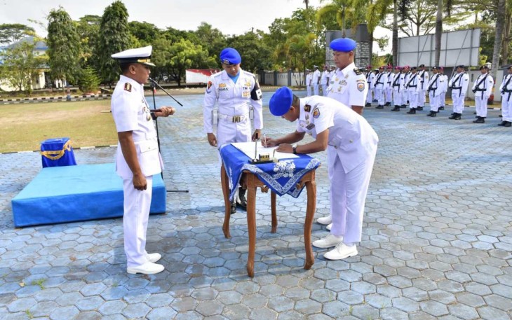 Sertijab Dandenpomal Lanal Cilacap, Kamis (19/10)