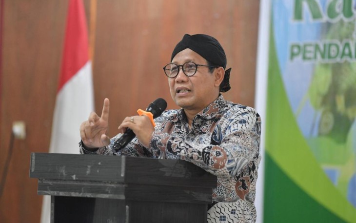 Mendes PDTT Abdul Halim Iskandar 