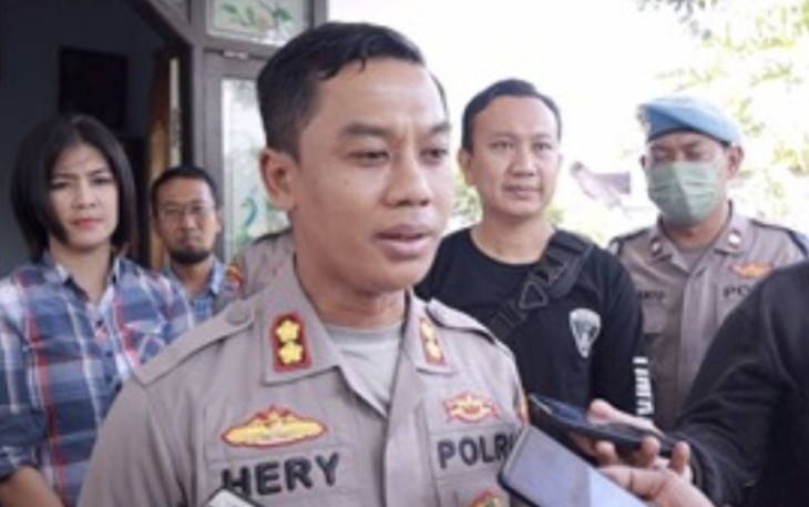 Kapolres Jember AKBP Hery Kurniawan saat konferensi pers