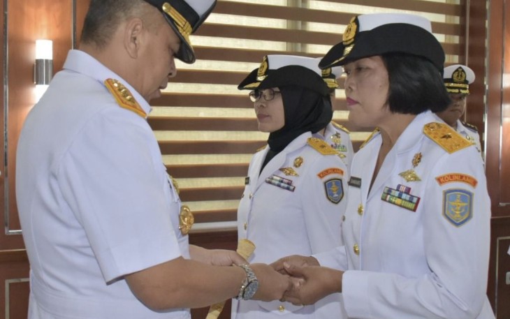 Pangkolinlamil Laksda TNI Yayan Sofiyan saat sertijab, Selasa (2/5)