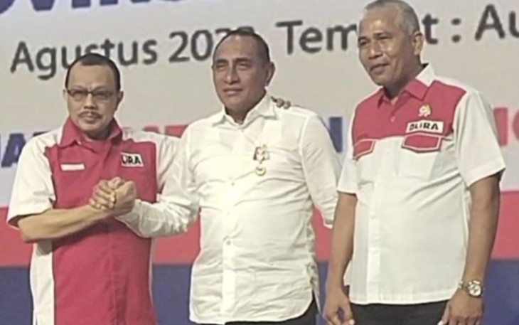 Jusuf Rizal bersama Gubernur Sumut Edy Rahmayadi saat pelantikan pengurus DPW LSM LIRA Sumatera Utara, Kamis (31/8)