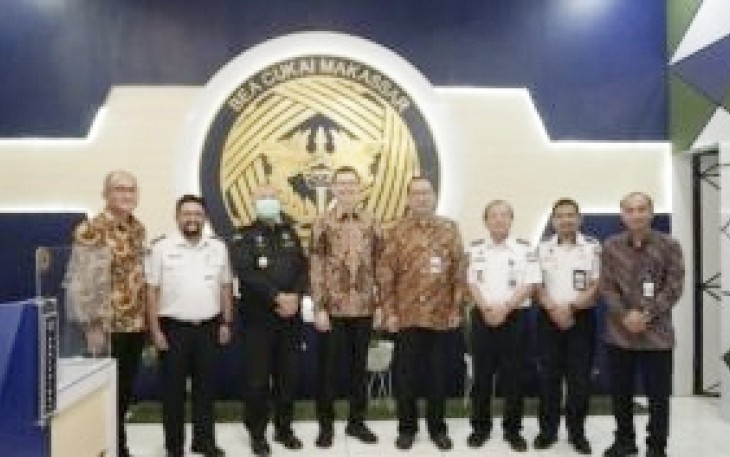 Pejabat Kawasan Pelabuhan Makassar 