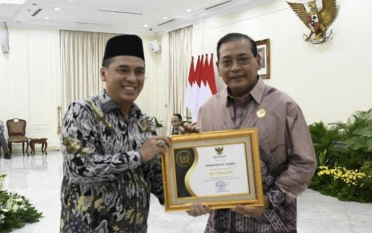 Kemenag raih penghargaan Badan Publik Informatif dari KIP