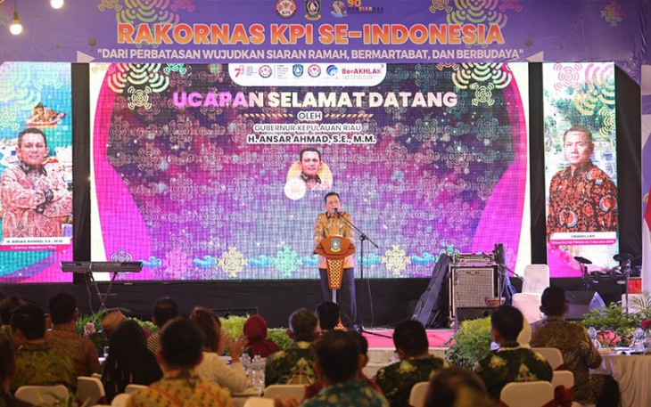 Gubernur Ansar saat Buka Rakornas KPI se-Indonesia