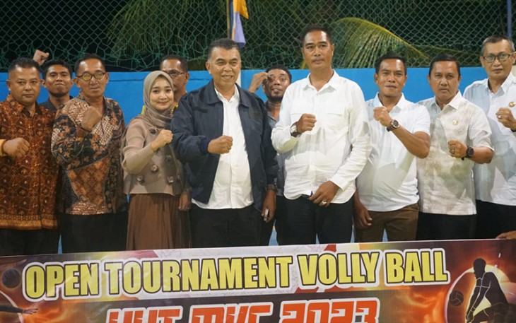 Open Tournament Volly dan Ball Dalam HUT MVC ke-25 