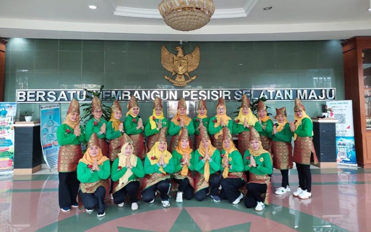 Pipas Sumbar menggelar acara pertemuan rutin di Painan Convention Center.