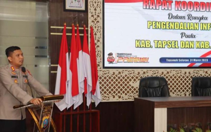 Kapolres Tapanuli Selatan (Tapsel), AKBP Imam Zamroni, SIK, MH, memimpin rapat koordinasi (Rakor) terkait pengendalian inflasi di wilayah hukumnya, pada Jumat (31/3/2023) siang di Aula Pratidina Mako Polres setempat.