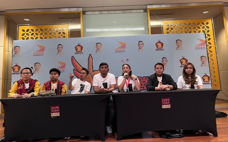 Ketua Umum Tidar Rahayu Saraswati Djojohadikusumo usai membuka Rapat Kerja Nasional (Rakernas) Tidar di Grand City Mall Surabaya pada Jumat (17/11/2023).