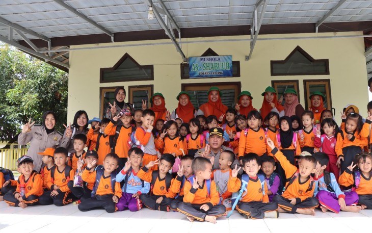 Polisi Sahabat Anak, Polres Lebong Terima Kunjungan Murid TK-PAUD Putri Sindar Bulan
