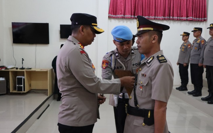 Kapolres Kepahiang Pimpin Sertijab Kabag Log