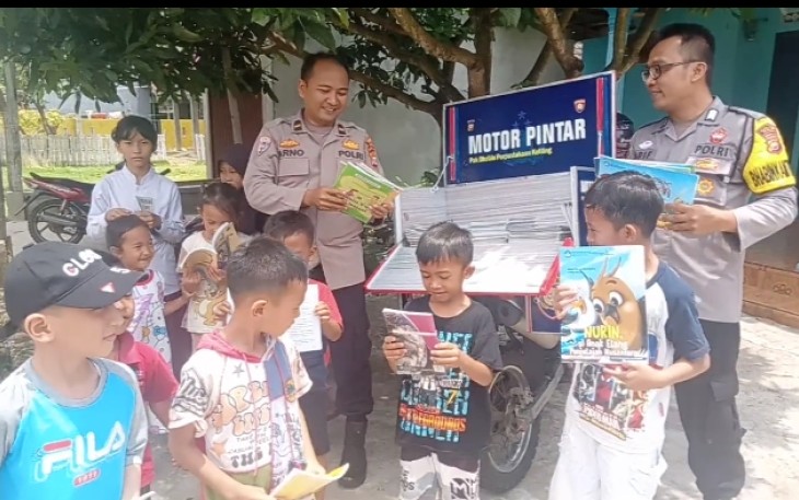 Polres Kaur Beri Dukungan Motor Pintar Bhabinkamtibmas Polsek Kaur Tengah 