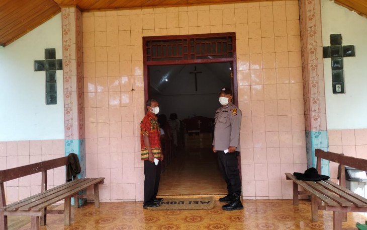 Polsek Giri Mulya Lakukan Pengamanan Ibadah Minggu di Gereja Antisipasi Gangguan Kamtibmas