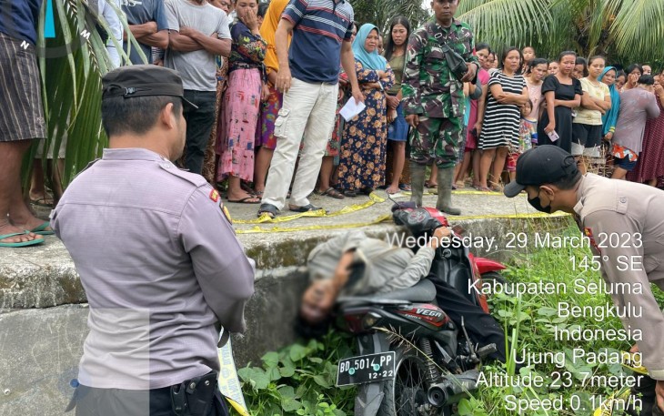 Warga Temukan Mayat Dipinggir Jalan Semidang Alas Maras