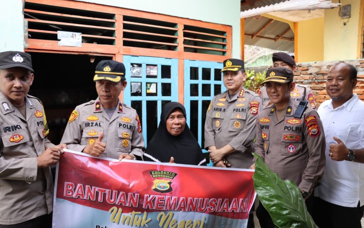 Baksos, Polresta Bengkulu Salurkan Bantuan ke Warga yang Membutuhkan