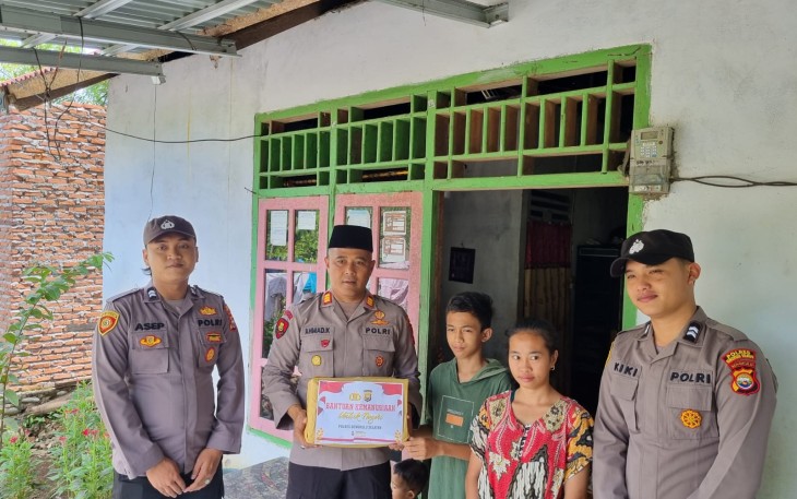 Sat Intelkam Salurkan Bantuan Sosial ke Warga Bunga Mas dan Pino Raya