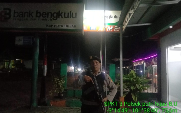 Anggota Polsek Putri Hijau Berikan Pengamanan Objek Vital 