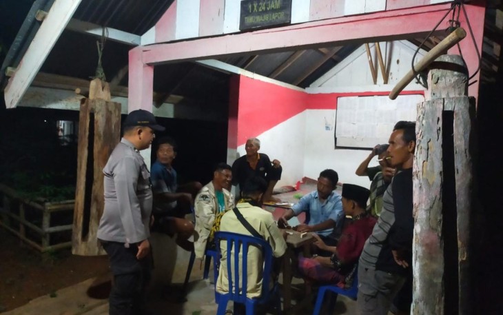 Patroli Dialogis, Polsek Giri Mulya Sambang Poskamling 