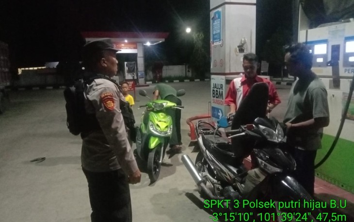 Ciptakan Kondusifitas Lingkungan, Personel Polsek Putri Hijau Patroli Dialogis