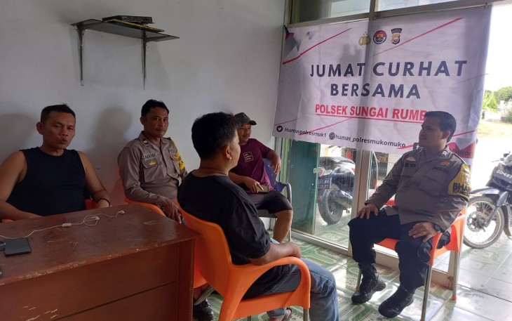 Jumat Curhat, Warga Apresiasi Kinerja Polsek Sungai Rumbai Cepat Tanggap Aduan Warga