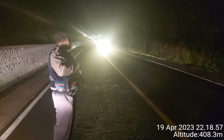 Polsek Padang Ulak Tanding Patroli Rutin  di Jalan Lintas Lubuklinggau-Curup