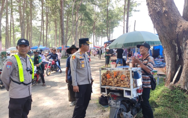 Kunjungi Objek Wisata, Kapolres Mukomuko Sampaikan Imbauan Kepada Masyarakat