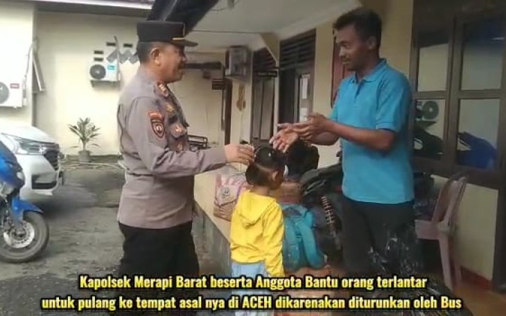 Polsek Merapi Barat Berikan Bantuan Biaya Untuk Korban PHK PT Tangerang