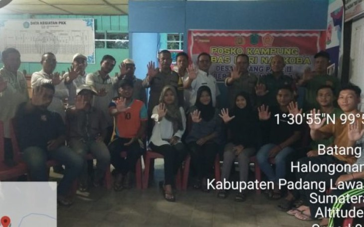 Polsek Padang Bolak secara resmi deklarasikan Desa Batang Pane II, Kecamatan Halongonan, Kabupaten Padang Lawas Utara, jadi Kampung bersih dari narkoba