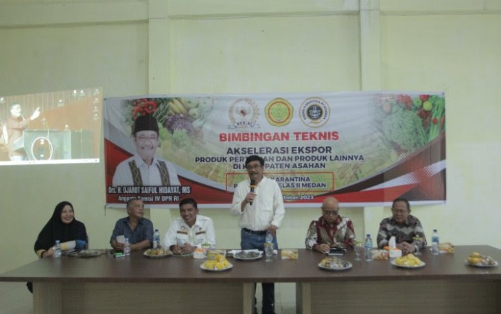 Asisten Perekonomian dan Pembangunan Ikuti Bimtek Akselerasi Ekspor Produk Pertanian