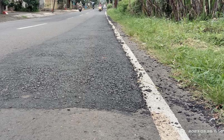 Tambal Jalan Kedungpedaringan Kepanjen