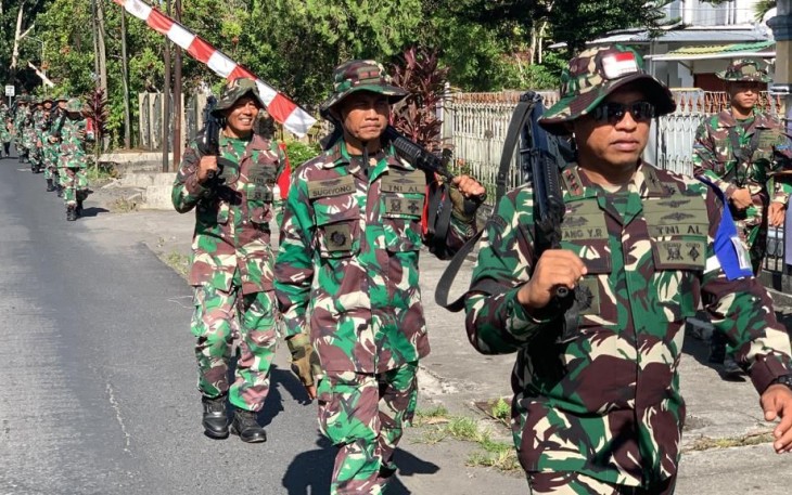 Prajurit Lanudal Manado Laksanakan Lintas Medan19,2 Km