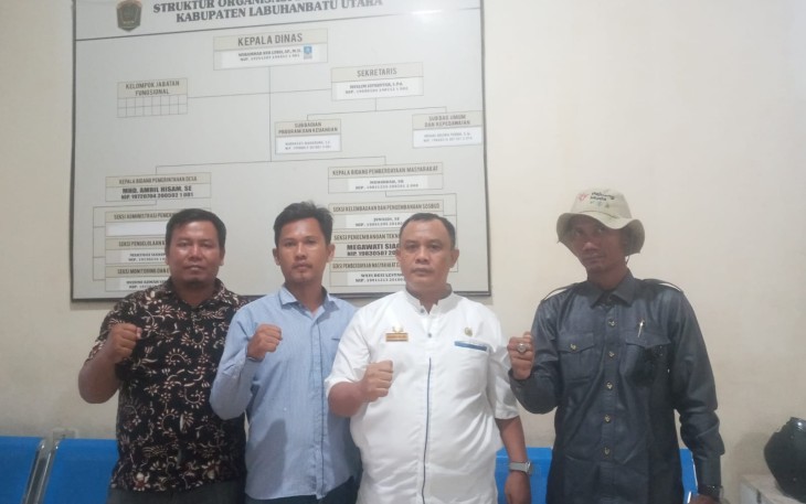 Kepala Dinas Pemberdayaan Masyarakat dan Desa Kabupaten Labuhanbatu Utara M Noer Lubis AP Msi